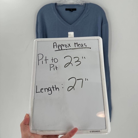 Kenneth Cole V-Neck Silk Blend Knit Top Blue READ DESCRIPTION - Picture 10 of 10